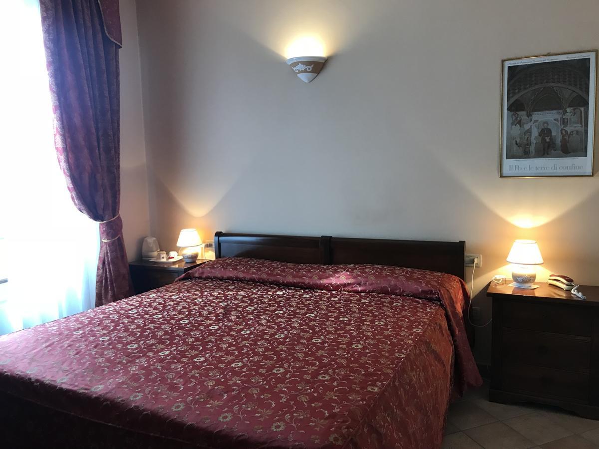 Locanda Ca' Rossa San Giovanni in Croce Luaran gambar