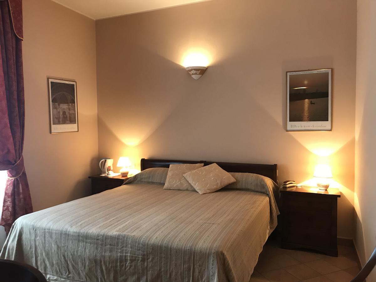 Locanda Ca' Rossa San Giovanni in Croce Luaran gambar