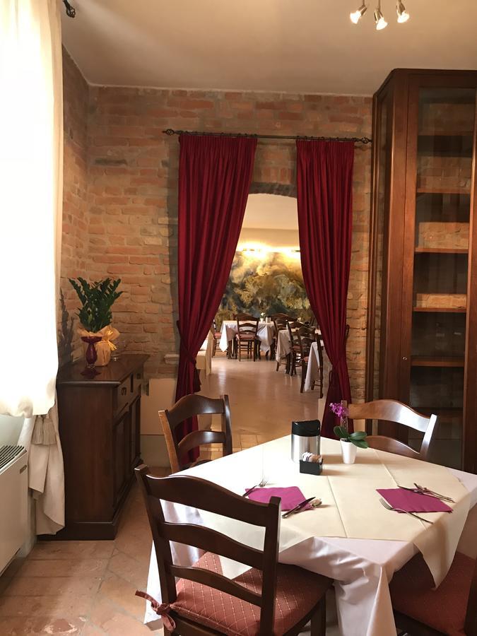Locanda Ca' Rossa San Giovanni in Croce Luaran gambar