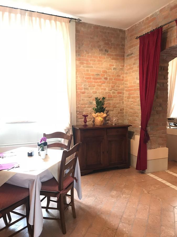 Locanda Ca' Rossa San Giovanni in Croce Luaran gambar