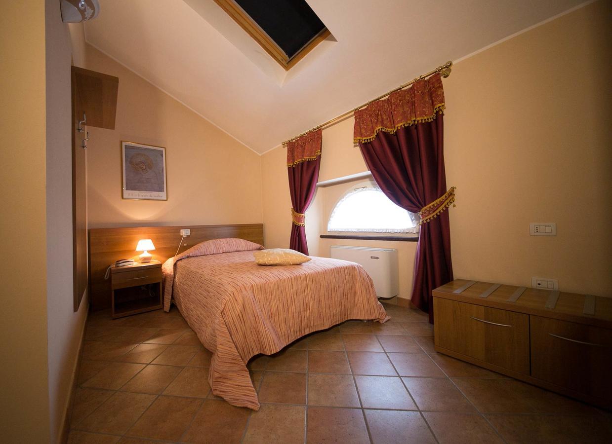 Locanda Ca' Rossa San Giovanni in Croce Luaran gambar