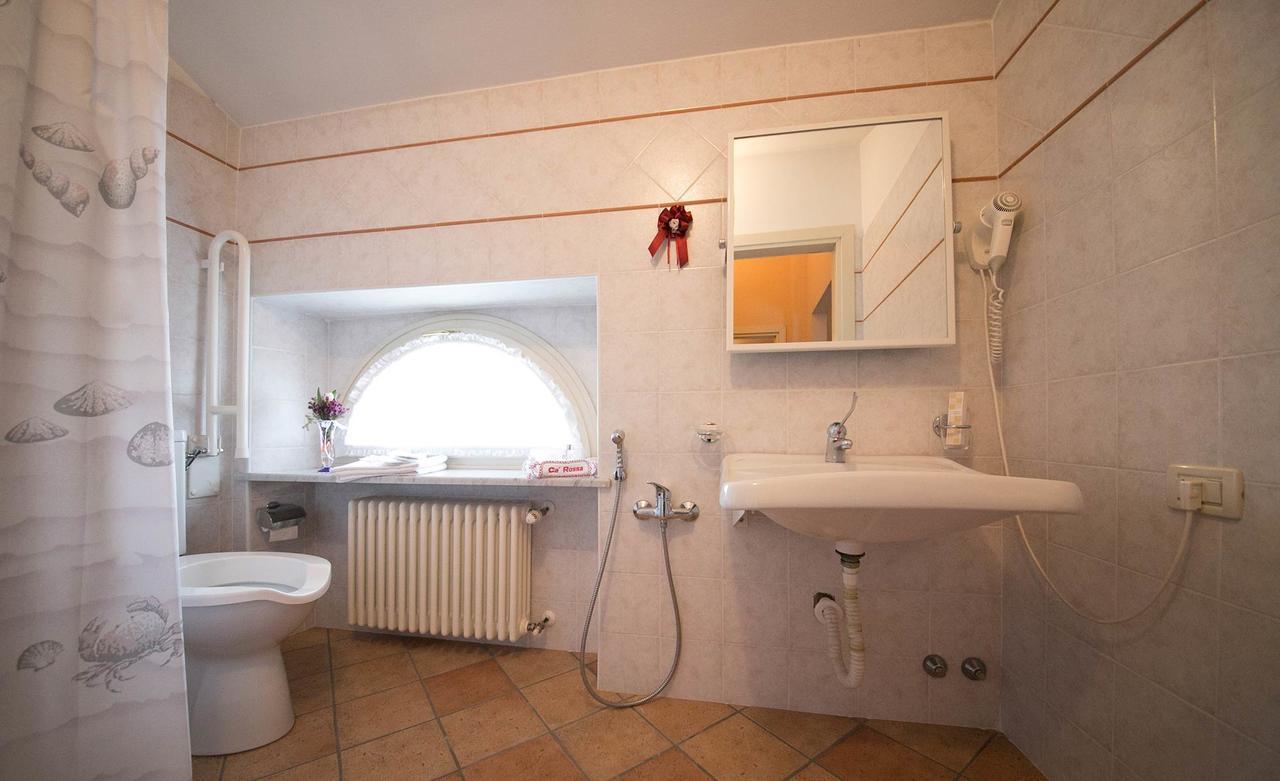 Locanda Ca' Rossa San Giovanni in Croce Luaran gambar