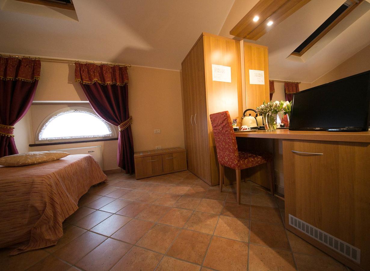 Locanda Ca' Rossa San Giovanni in Croce Luaran gambar